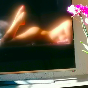 Emma_feet MYM