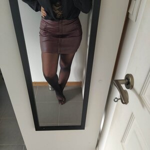 Emmanuelle69 MYM