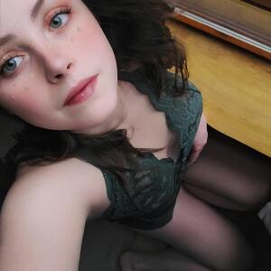 Emmy_bourgeois MYM