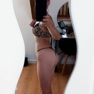 Erina_sanches MYM