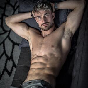 Escd_eric MYM