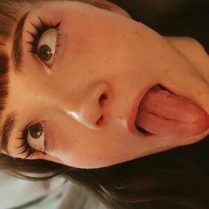 Esmee_em0 MYM