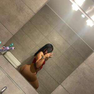 Esmeralda_fr MYM