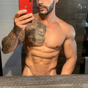 Ethan_dior MYM