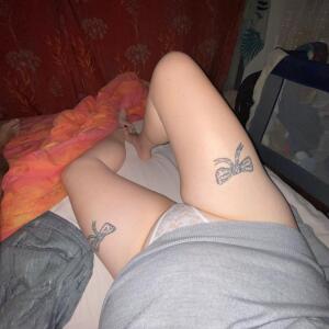 Exhibcouple MYM