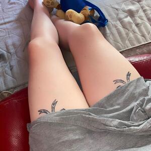 Exhibcouple MYM