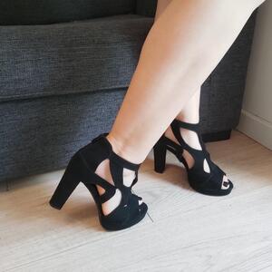 Eymonsfeet MYM