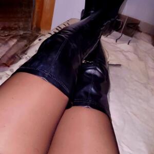 Fabiola_nylon MYM