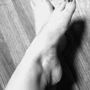 Fantasy_feetandbody MYM