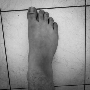 Feet-for-crypto MYM