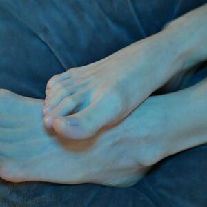Feet_girl_75 MYM