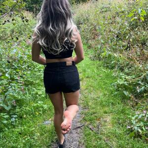 Feet_girl_e MYM
