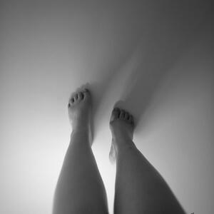 Feet_girl_fr MYM