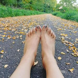 Feet_glam MYM