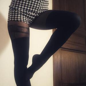 Feet_glam MYM