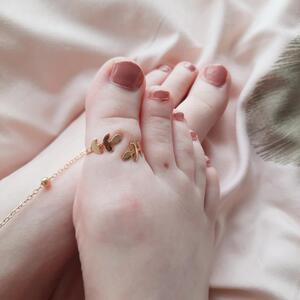 Feet_miss MYM
