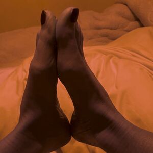 Feet_niny MYM