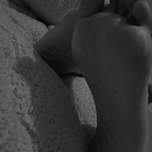 Feet_niny MYM