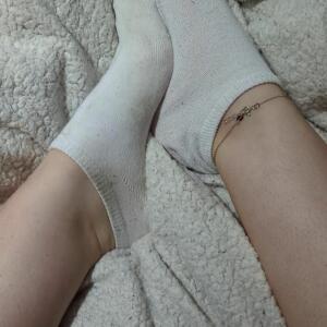 Feet_of_emma MYM