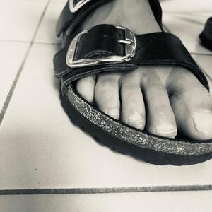 Feet_or MYM