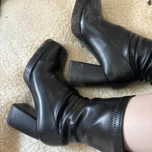 Feet_picc MYM