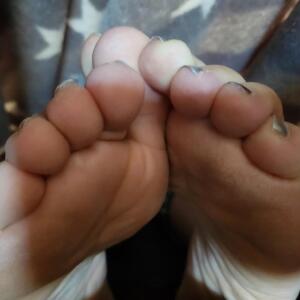 Feetbutterfly31 MYM