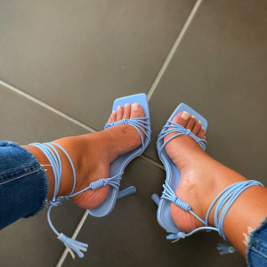 Feetforfunny MYM