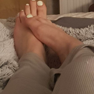 Feetgoddesse MYM