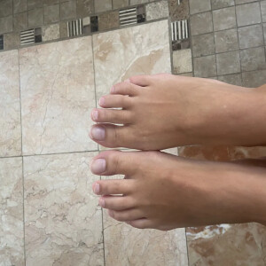 Feetlove235 MYM