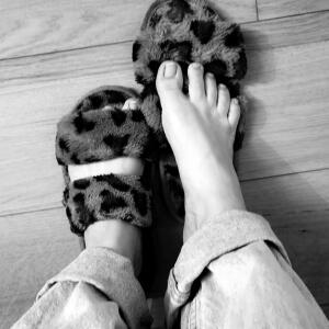 Feetmoon_23 MYM