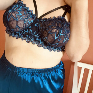 Femmecurvy1 MYM