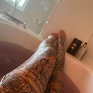 Followjuliajasmin MYM