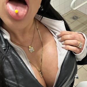 Followjuliajasmin MYM
