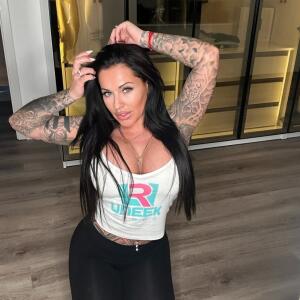 Followjuliajasmin MYM