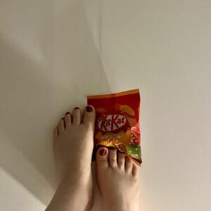 Foot_feet_fr MYM