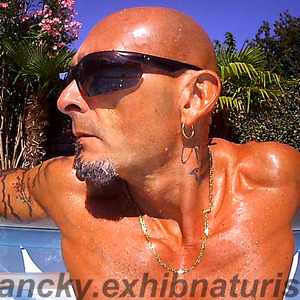 Francky-exhibnaturiste MYM