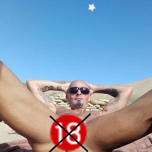 Francky-exhibnaturiste MYM