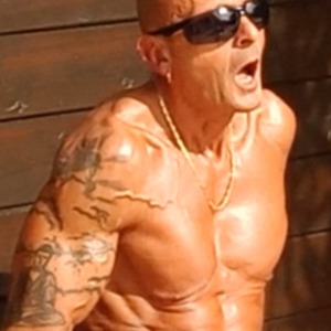 Francky-exhibnaturiste MYM