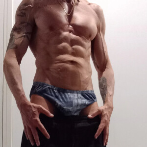 Francky-exhibnaturiste MYM