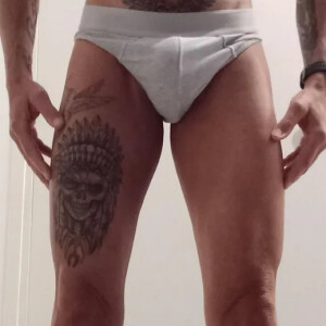 Francky-exhibnaturiste MYM