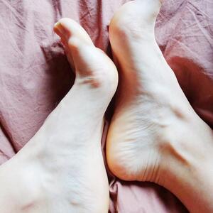Free_lovely_feet_ MYM