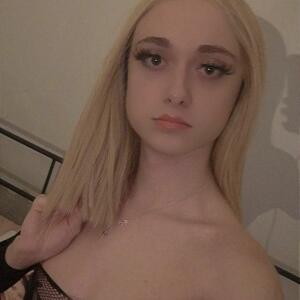 French_doll_bitch MYM