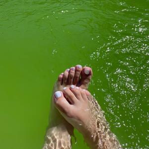 Frenchfeetmodel MYM