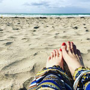Frenchy_pretty_feet MYM