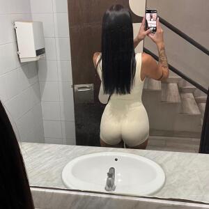 Geilenachbarin_21 MYM
