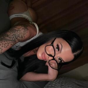 Geilenachbarin_21 MYM