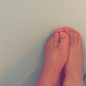 Giiirlssfoot28 MYM