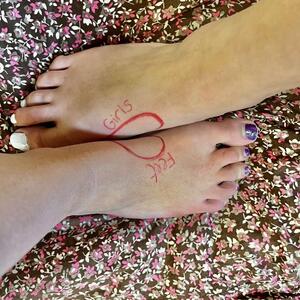 Girls_feet MYM