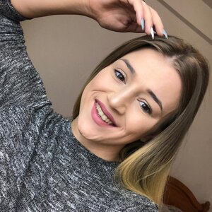 Giulia_ita MYM