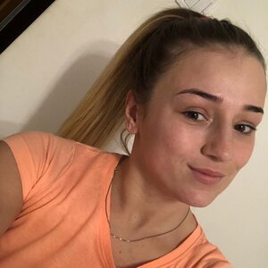 Giulia_ita MYM